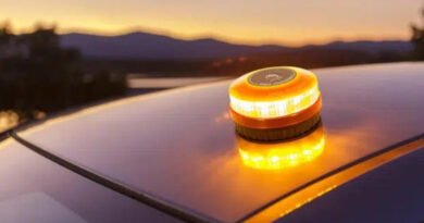 La DGT lanza el triángulo virtual V27